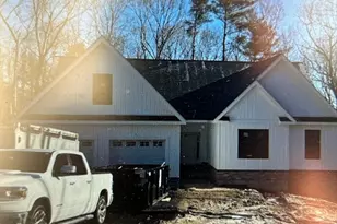 105 Carroll Hill Rd, Charlton, MA 01507 - Photo 1