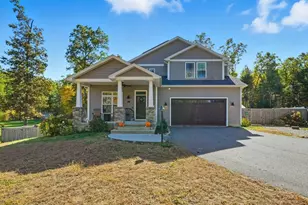 56 Pomeroy St, Easthampton, MA 01027 - Photo 1