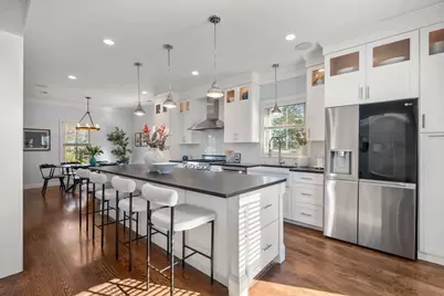 273 Metropolitan Ave #2, Boston, MA 02131 - Photo 1