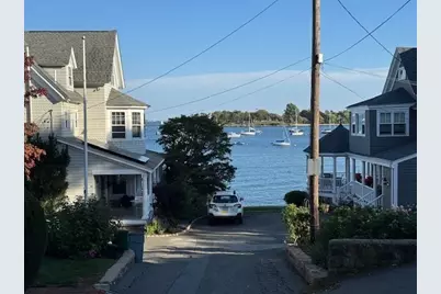 10 Quincy Park, Beverly, MA 01915 - Photo 1