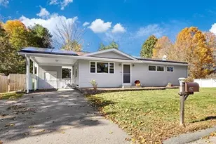 29 Squire Ln, Bellingham, MA 02019 - Photo 1