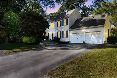 27 Killarney Way, Attleboro, MA 02703 - Photo 1