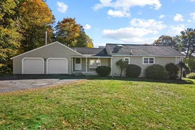 8 Mockingbird Hill Rd, Amesbury, MA 01913 - Photo 1