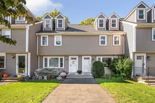 173 Merrimack Meadows Ln, Tewksbury, MA 01876 - Photo 1