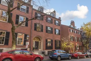 14 Chestnut St, Boston, MA 02108 - Photo 1