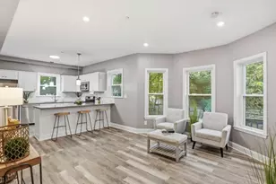 10 Elliott Pl, Peabody, MA 01960 - Photo 1