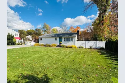 27 Fitchburg St, Marlborough, MA 01752 - Photo 1