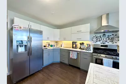 180 K St #2, Boston, MA 02127 - Photo 1