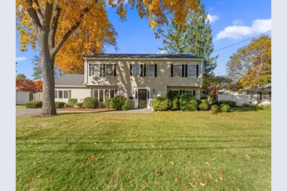 8 Flynn St, Natick, MA 01760 - Photo 1