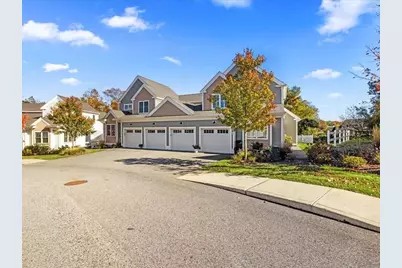 91 Newfield St #23, Plymouth, MA 02360 - Photo 1