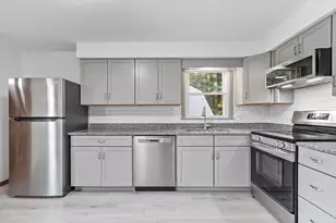 4 Haskell Rd, Pepperell, MA 01463 - Photo 1