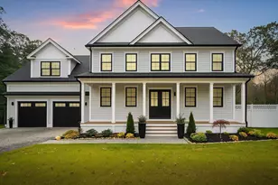 27 Woodcock Rd, Dartmouth, MA 02747 - Photo 1