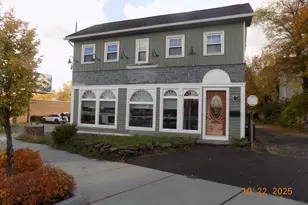 674 North St, Pittsfield, MA 01201 - Photo 1