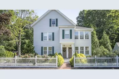 32 Billings St #A, Sharon, MA 02067 - Photo 1