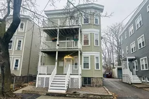 28 Melbourne St, Boston, MA 02124 - Photo 1