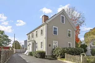 12 Fayette St, Beverly, MA 01915 - Photo 1