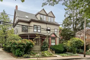 22 Agassiz St, Cambridge, MA 02140 - Photo 1