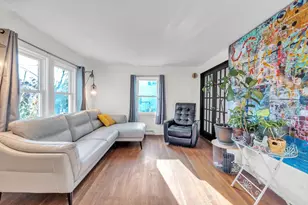 5 Birch Hill Rd, Worcester, MA 01606 - Photo 1