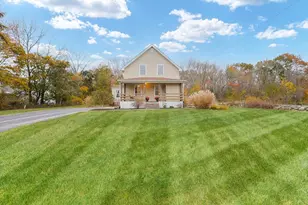 24 Alvin St, Attleboro, MA 02703 - Photo 1