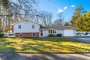 62 Catherine Dr, Peabody, MA 01960 - Photo 1