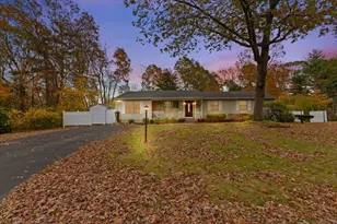 79 Jennings Dr, Raynham, MA 02767 - Photo 1