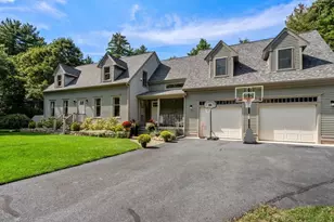 9 Mayflower Ln, Rochester, MA 02770 - Photo 1