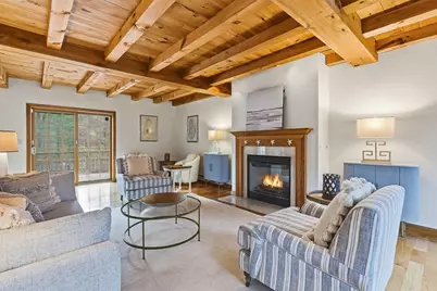 7 Palis Dr, Salisbury, MA 01952 - Photo 1