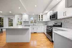 772 Main St, Wakefield, MA 01880 - Photo 1