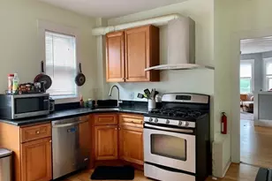 13 Pemberton, Cambridge, MA 02140 - Photo 1