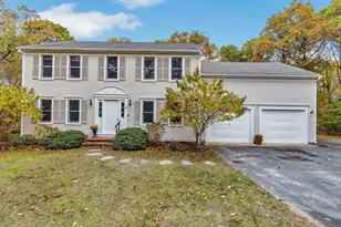 92 Brentwood Dr, Yarmouth, MA 02675 - Photo 1