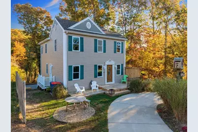 13 Parkwood Dr, Wareham, MA 02571 - Photo 1