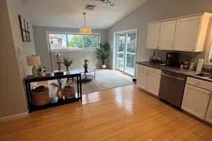 19 Skyline Dr, Malden, MA 02148 - Photo 1