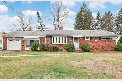 193 Marmon St, Springfield, MA 01129 - Photo 1