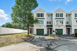 29 Groveland Commons Way, Groveland, MA 01834 - Photo 1