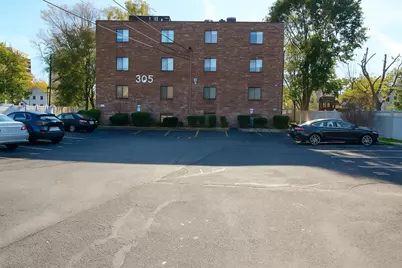 305 Riverside Ave #41, Medford, MA 02155 - Photo 1