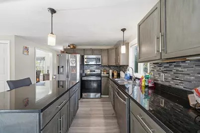 19 King St, Haverhill, MA 01830 - Photo 1