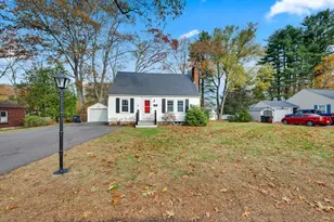 6 Paul St, Auburn, MA 01501 - Photo 1