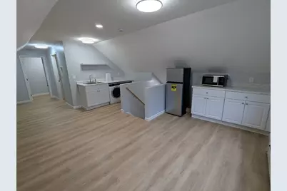 378 Fellsway W #3, Medford, MA 02155 - Photo 1