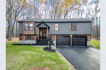 41 West St, Pepperell, MA 01463 - Photo 1