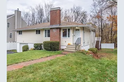 27 Brewster Road, Worcester, MA 01602 - Photo 1