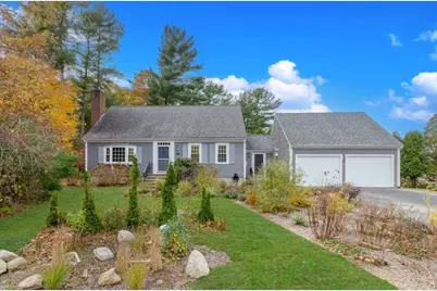 11 Joanne Dr, Marion, MA 02738 - Photo 1