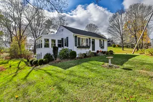 82 Martins Pond Rd, Groton, MA 01450 - Photo 1