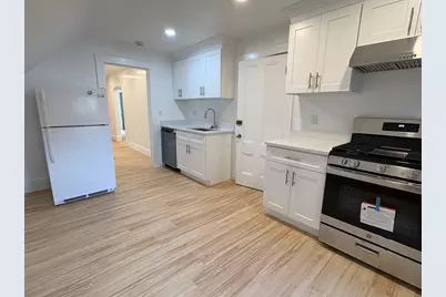 9-11 Knapp St #3, Somerville, MA 02143 - Photo 1