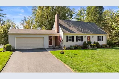 28 Decorie Dr, Wilbraham, MA 01095 - Photo 1