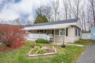 21 Overlook Terrace, Adams, MA 01220 - Photo 1