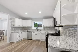 53 James St, Worcester, MA 01603 - Photo 1