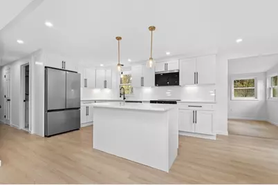 17 Susan Ln, Bellingham, MA 02019 - Photo 1