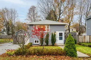 16 Glen Rd, Reading, MA 01867 - Photo 1