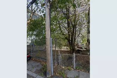 5 Glenburne St, Boston, MA 02124 - Photo 1