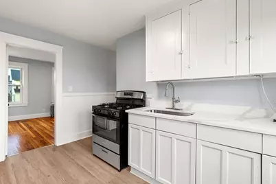 1281 Middlesex St #6, Lowell, MA 01851 - Photo 1